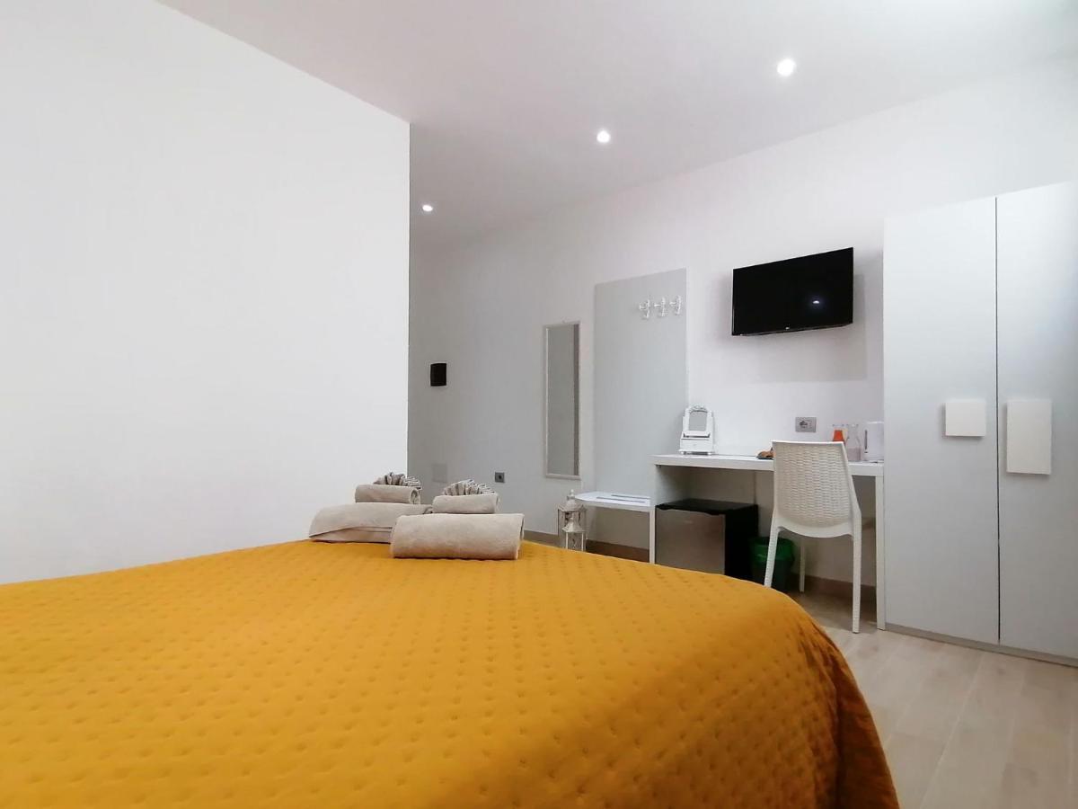 Charme Suite B&B Experience Санта-Тереза-Галлура Экстерьер фото