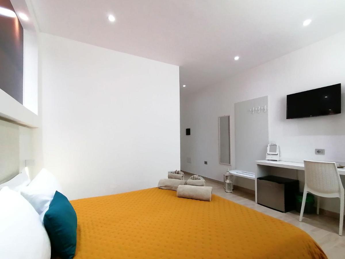 Charme Suite B&B Experience Санта-Тереза-Галлура Экстерьер фото
